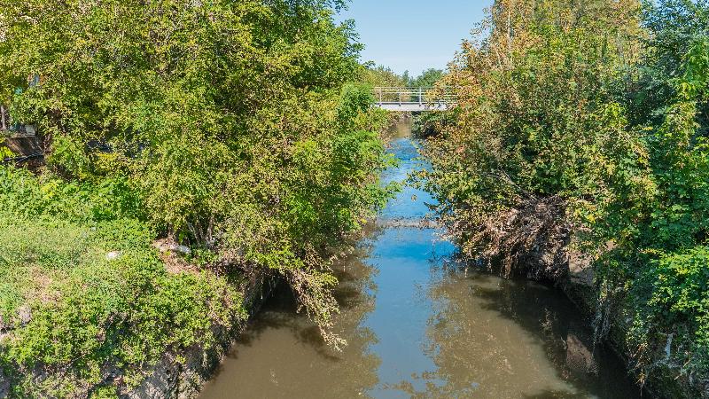 The Navile Canal and the sostegno of Castel Maggiore