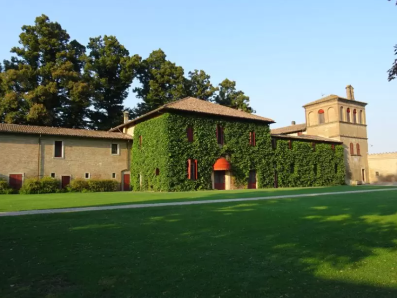 Palazzo Minelli, Sala Bolognese - foto via https://www.palazzominelli.it/